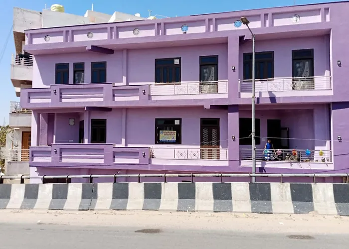 Bhadoriya Homestay